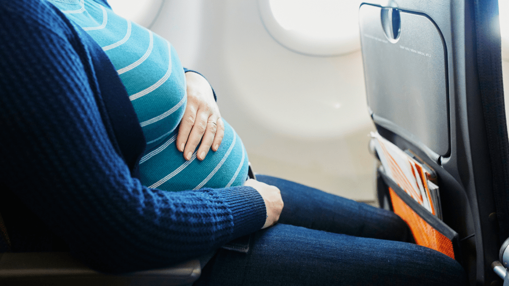 Complete Guide for Travelling When Pregnant: Things to Consider